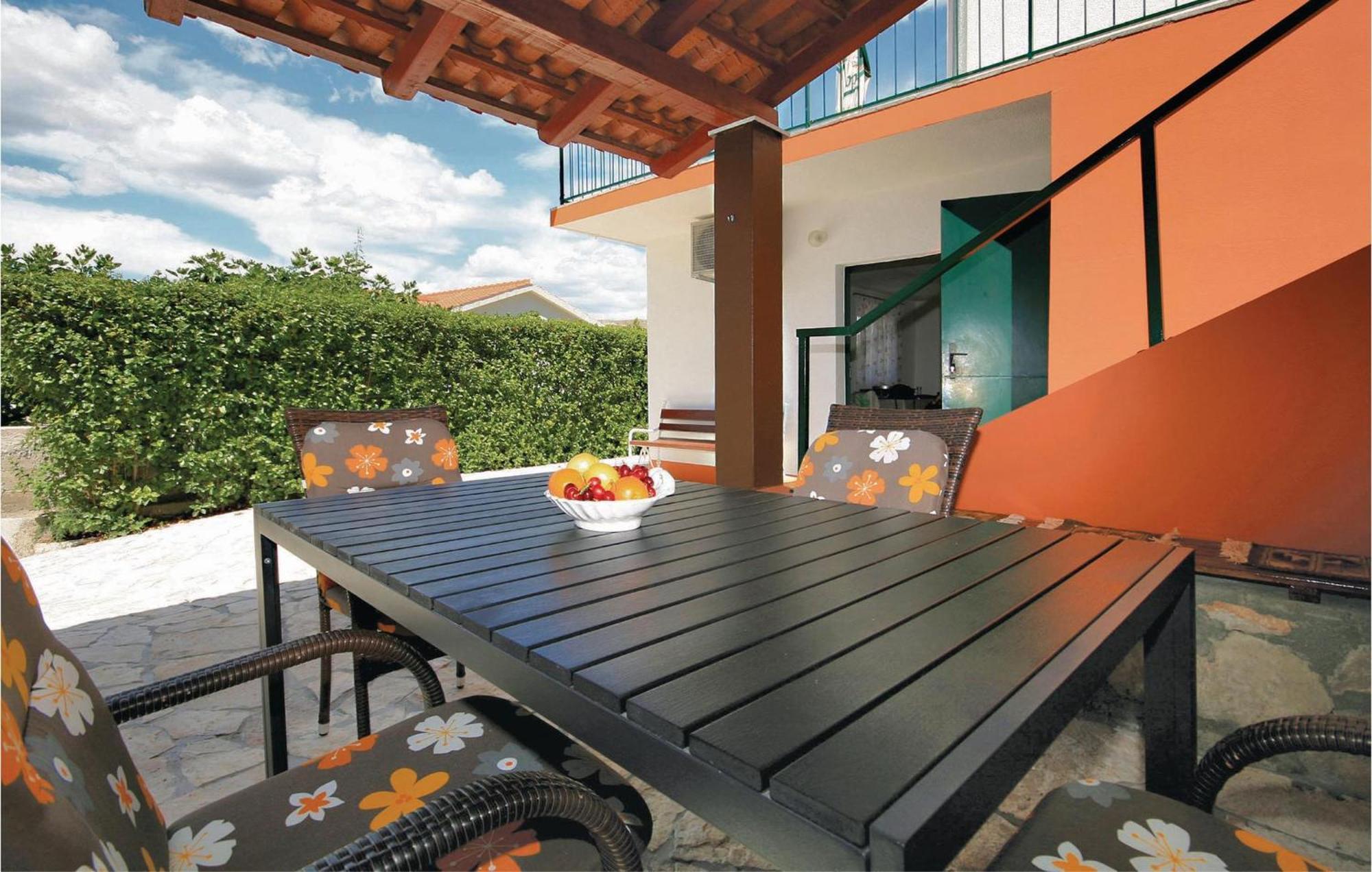 2 Bedroom Beautiful Home In Sparadici Grebaštica Dış mekan fotoğraf